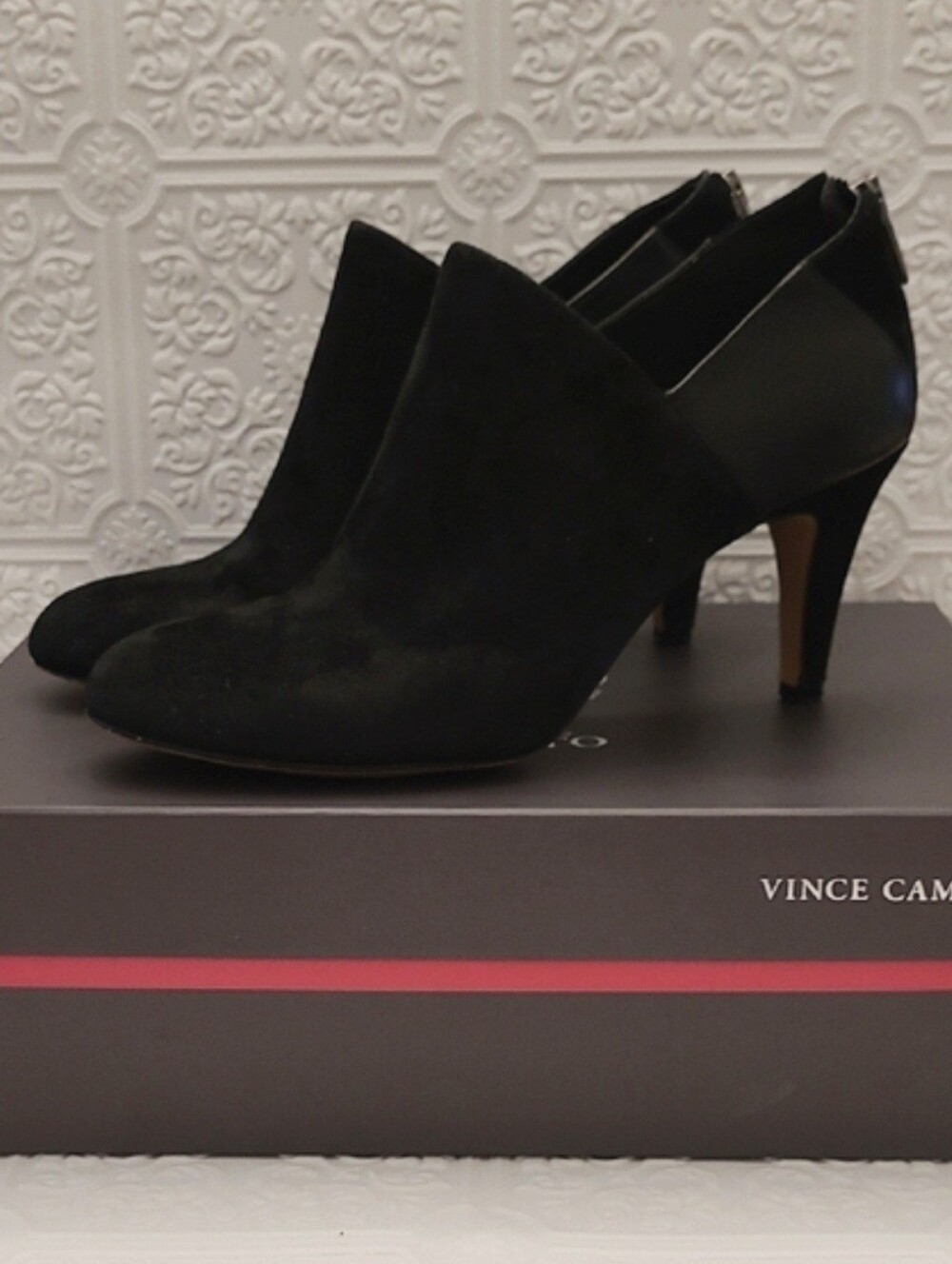 Vince Camuto Black Suede Heel Booties 7.5